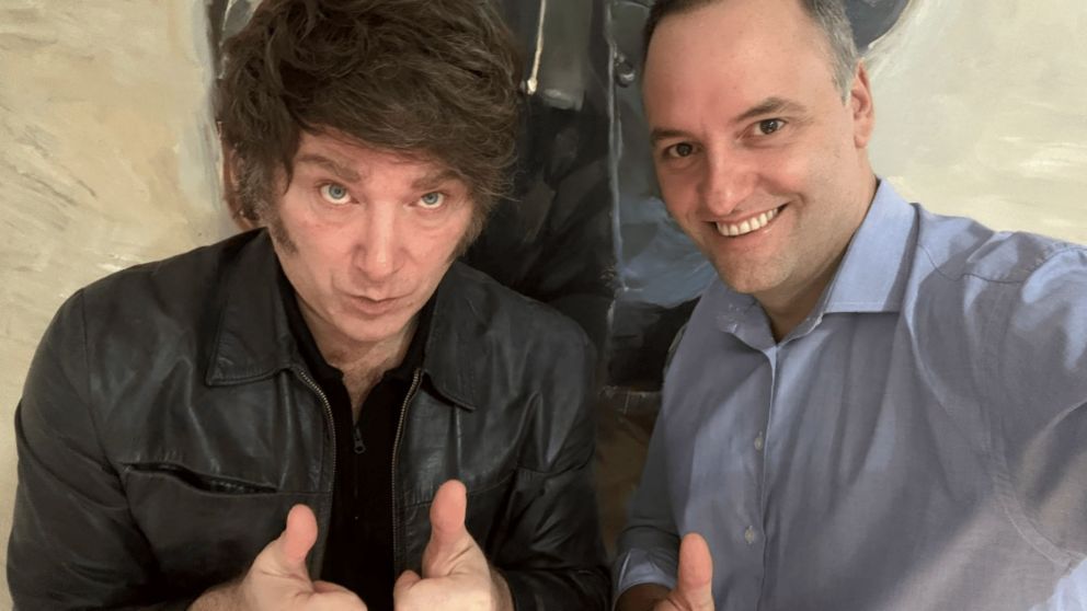 Javier Milei irá a Córdoba la semana próxima con Manuel Adorni.