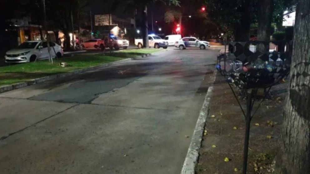 Los investigadores policiales se apersonaron en el escenario del suceso.