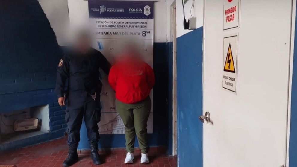 La mujer fue detenida cuando le quiso pasar droga a un preso.