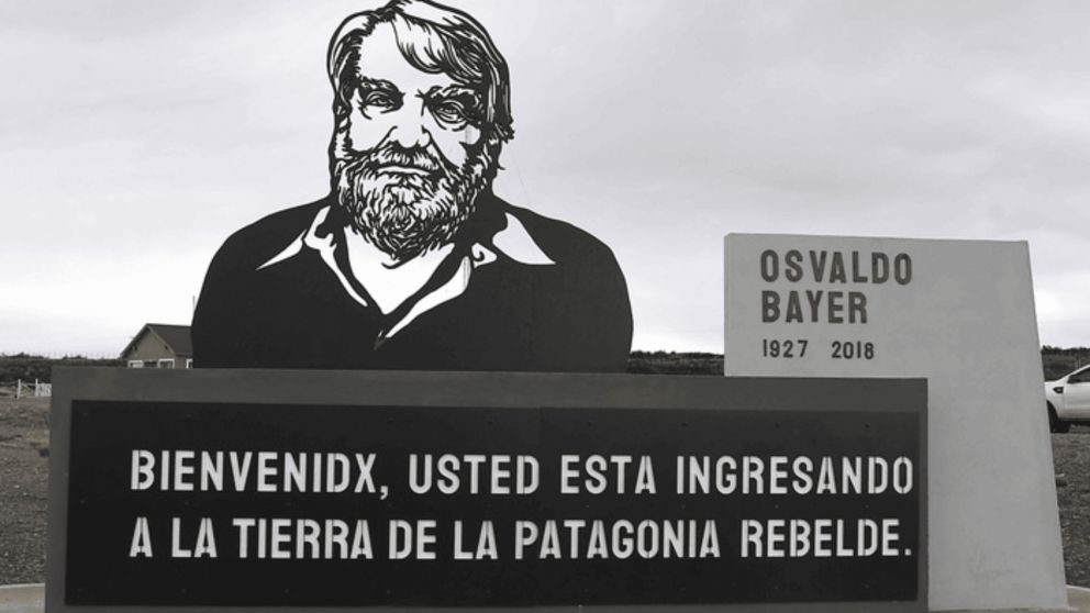 El monumento se encontraba en la entrada de Río Gallegos, en la Ruta Nacional 3.