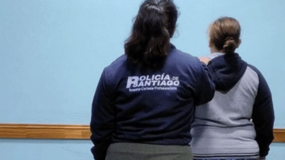 La acusada fue arrestada durante un allanamiento.