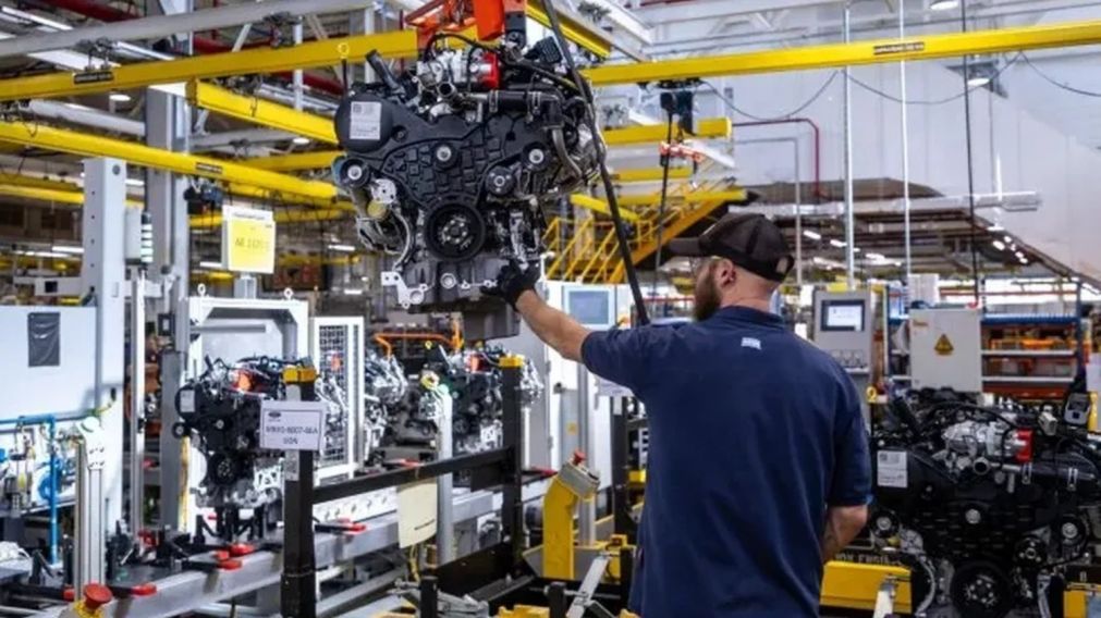 La Argentina fue el país con la mayor caída industrial en todo el 2024.