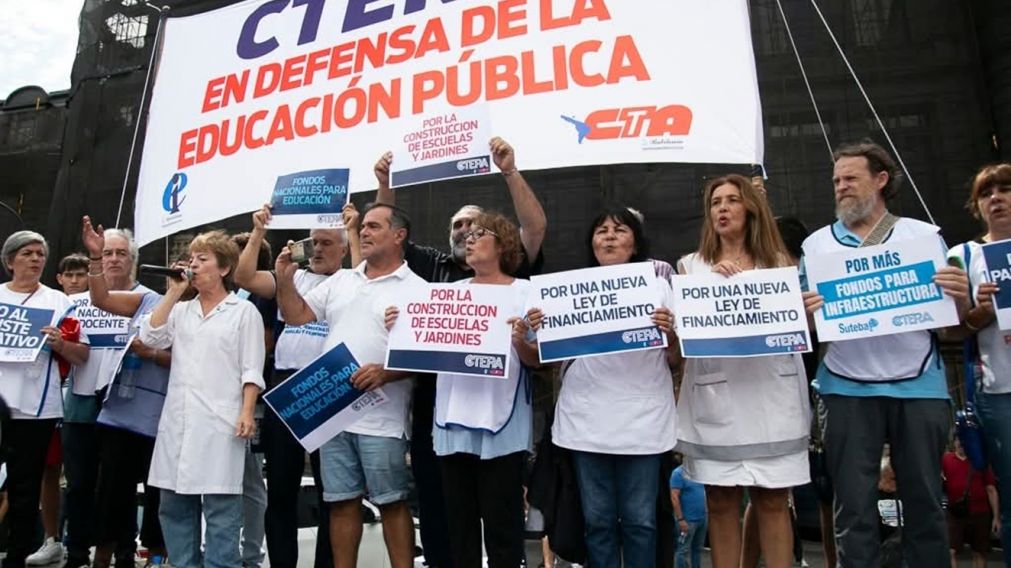 Los sindicatos docentes se suman al paro convocado por la CGT para el 10 de abril.