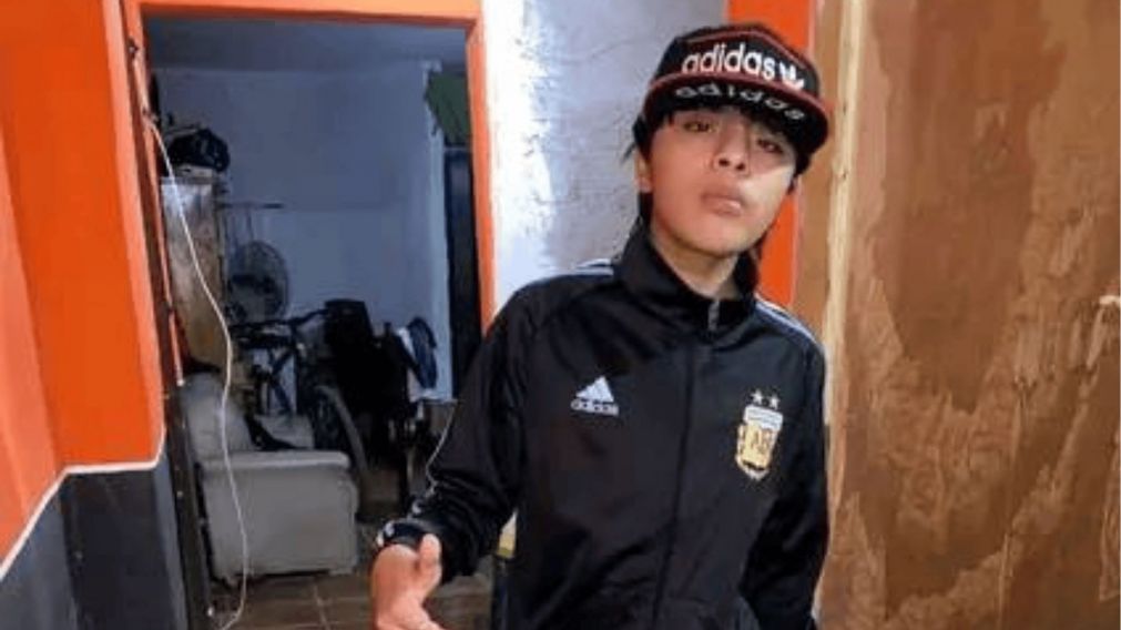 Juan Gabriel Chesarotti, de 14 años, falleció luego de caer de una camioneta en movimiento (Imagen: Captura Facebook).