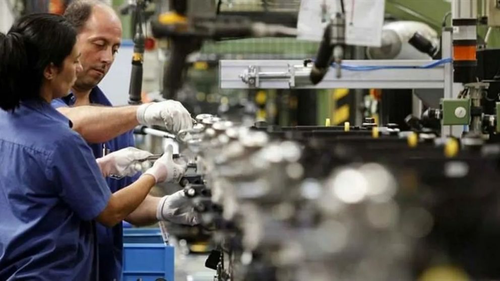 SEGÚN LA UNIÓN INDUSTRIAL, EL FUTURO DEL SECTOR ES "DESAFIANTE".