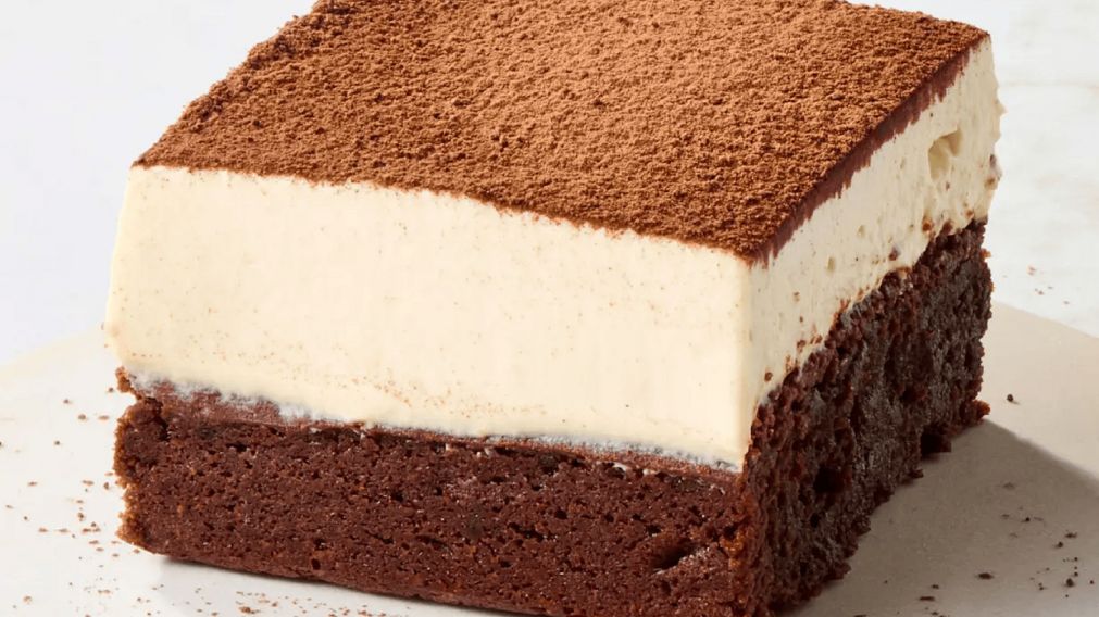 Una receta perfecta para el team dulce: brownie de tiramisú.