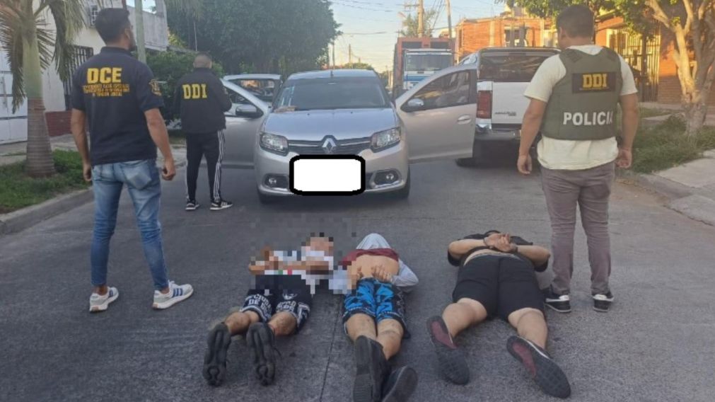 Así finalizaron detenidos los tres integrantes de la banda de malvivientes.