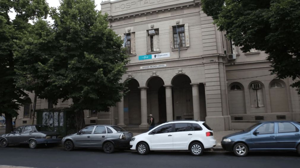 La nene de 3 años quedó internada en el hospital tras ser golpeada por su mamá.
