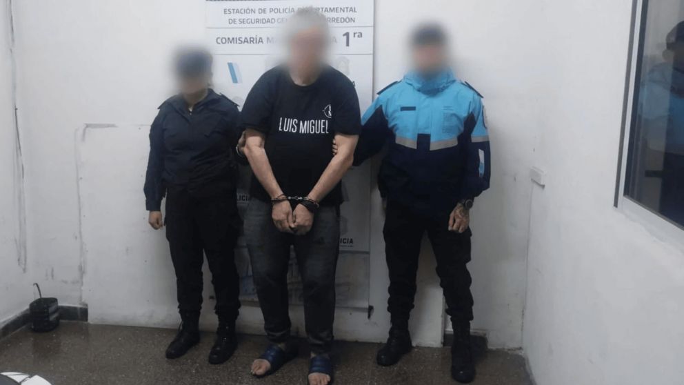 El turista detenido que no pagó un taxi y agredió al chofer.