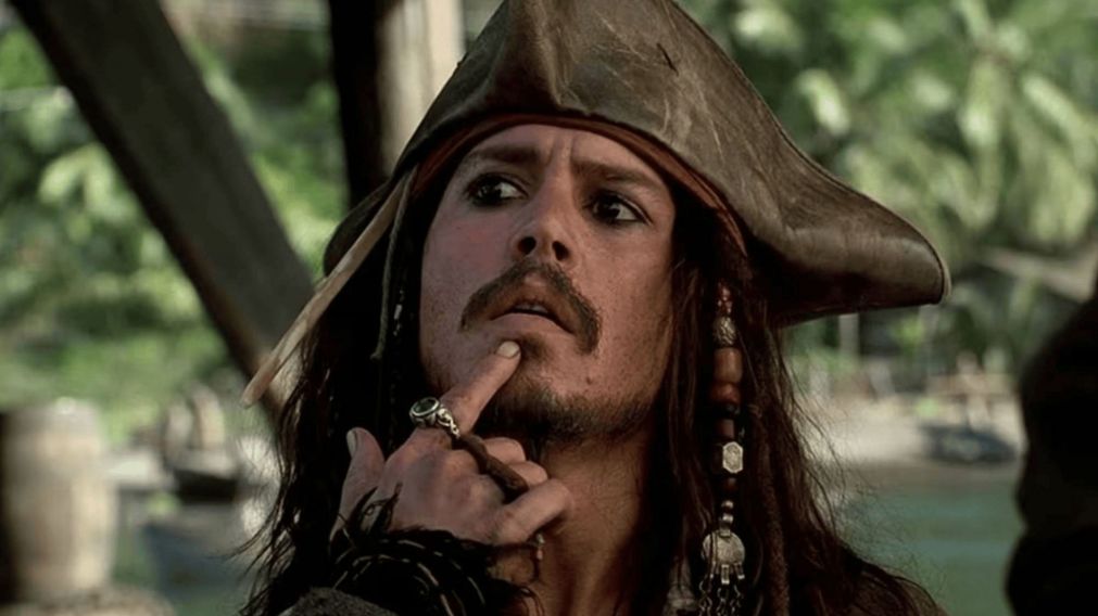 Se peleó con la novia y lo salvó Jack Sparrow