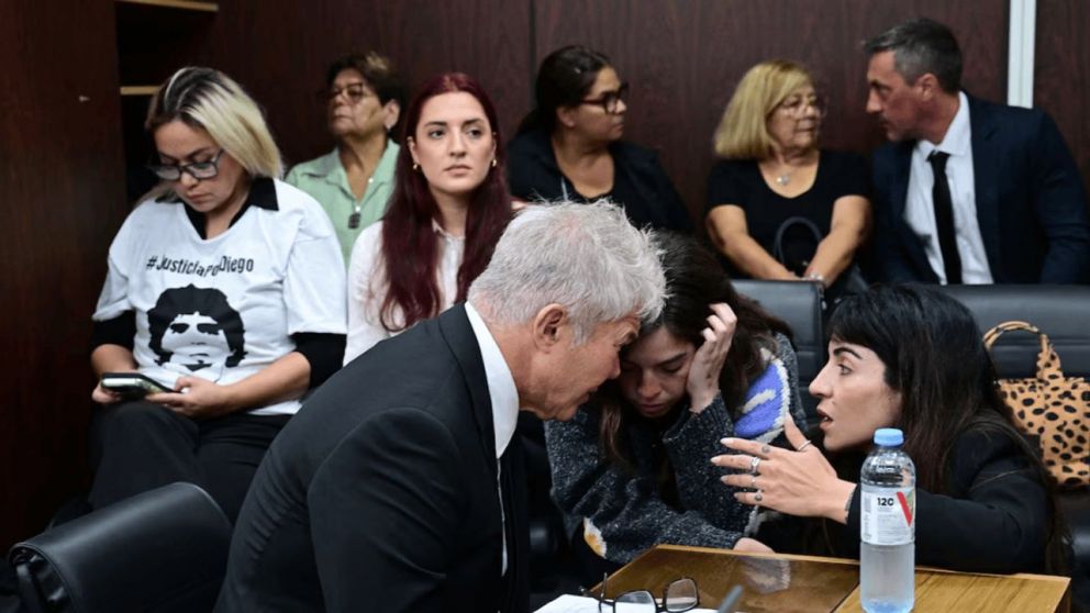 El juicio por la muerte de Diego Armando Maradona continuará el martes próximo.