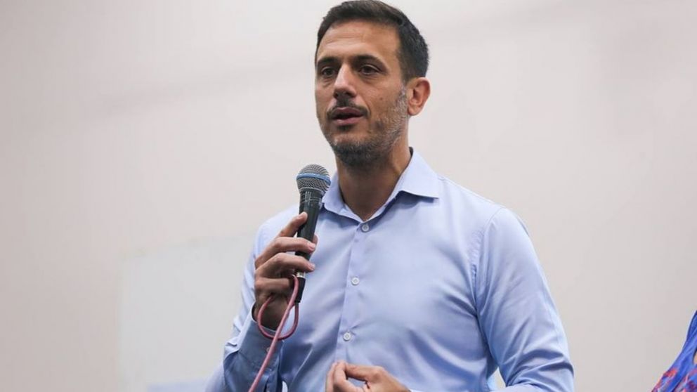 Julián Álvarez, intendente de Lanús.