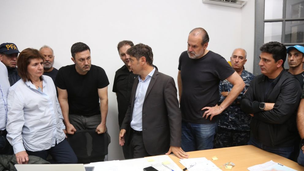 El gobernador de Buenos Aires, Axel Kicillof, y la ministra de Seguridad, Patricia Bullrich,