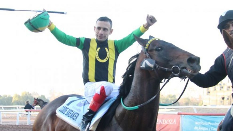 Cayó el jockey ganador Gran Premio Vendimia en un operativo narco.