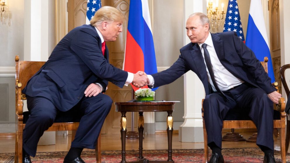 Donald Trump busca convencer a Vladimir Putin.