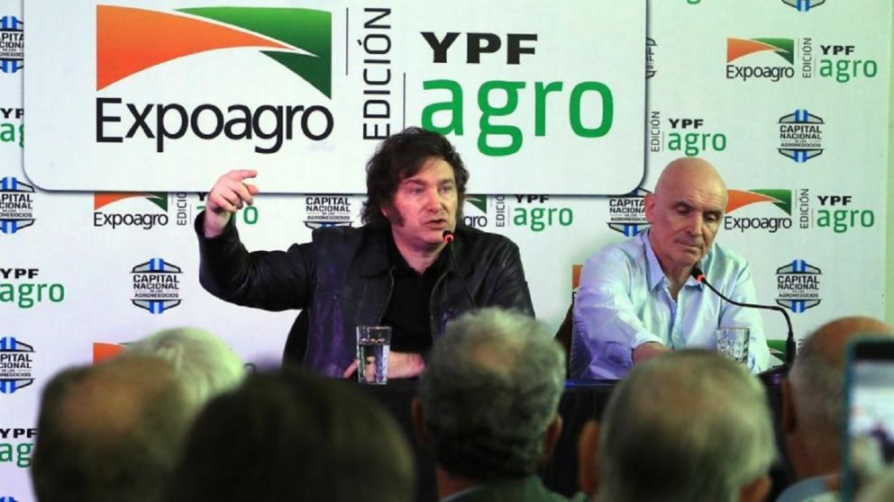 Javier Milei cierra este viernes una exposición agropecuaria en San Nicolás.