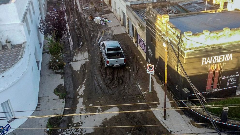 Estiman que reconstruir Bahía Blanca costará más de 400 mil millones de pesos.