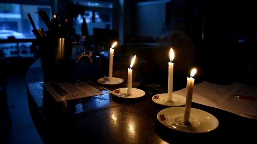 Más de 20 mil usuarios no tienen luz en el AMBA (Imagen ilustrativa).