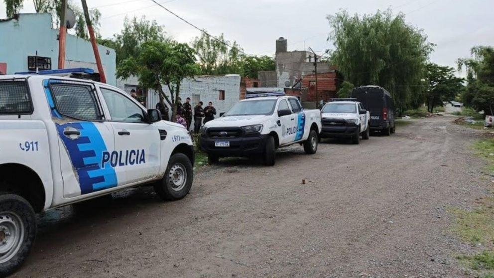 Los investigadores policiales realizaron diferentes procedimientos para esclarecer lo ocurrido.