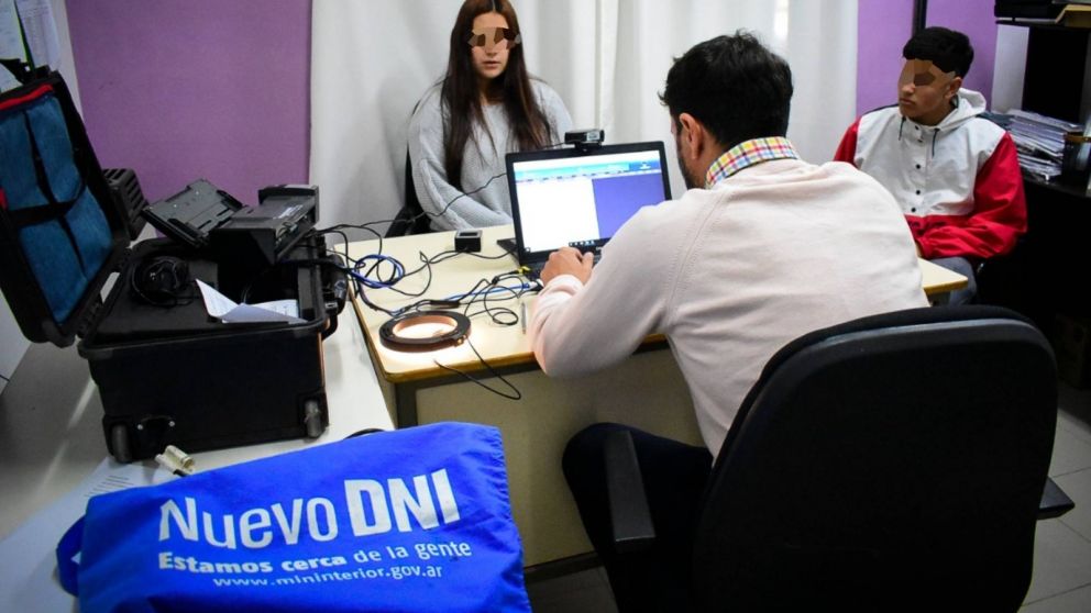 Nuevos precios para tramitar el DNI y el Pasaporte.