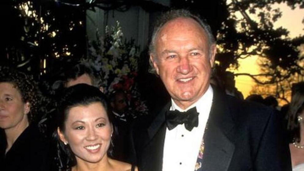 La policía sigue investigando la muerte de Gene Hackman y su esposa (Archivo).