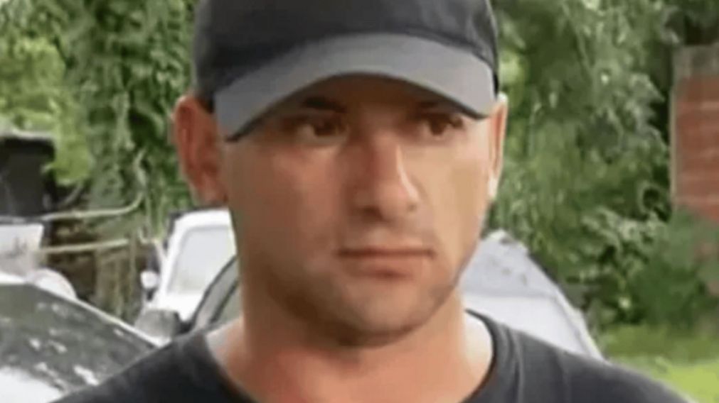 El padre del acusado de matar a Kim lo entregó a la policía y quiere que pague por lo que hizo.