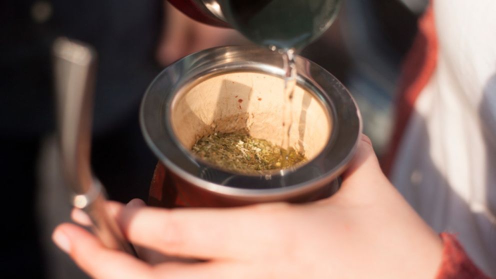 Hay un truco simple para curar el mate de calabaza (Imagen ilustrativa).
