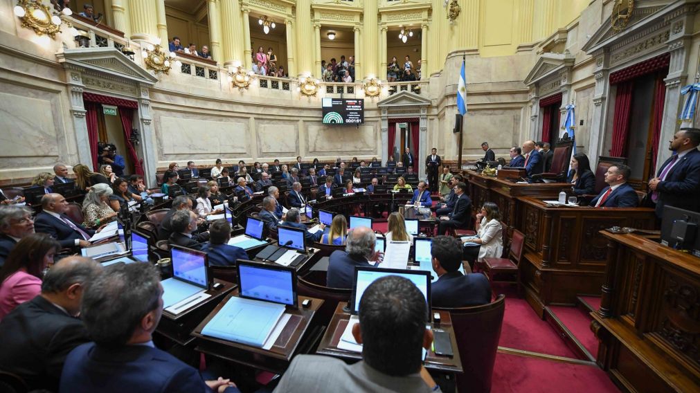 La ley antimafia fue aprobada durante la maratónica sesión del jueves en el Senado.