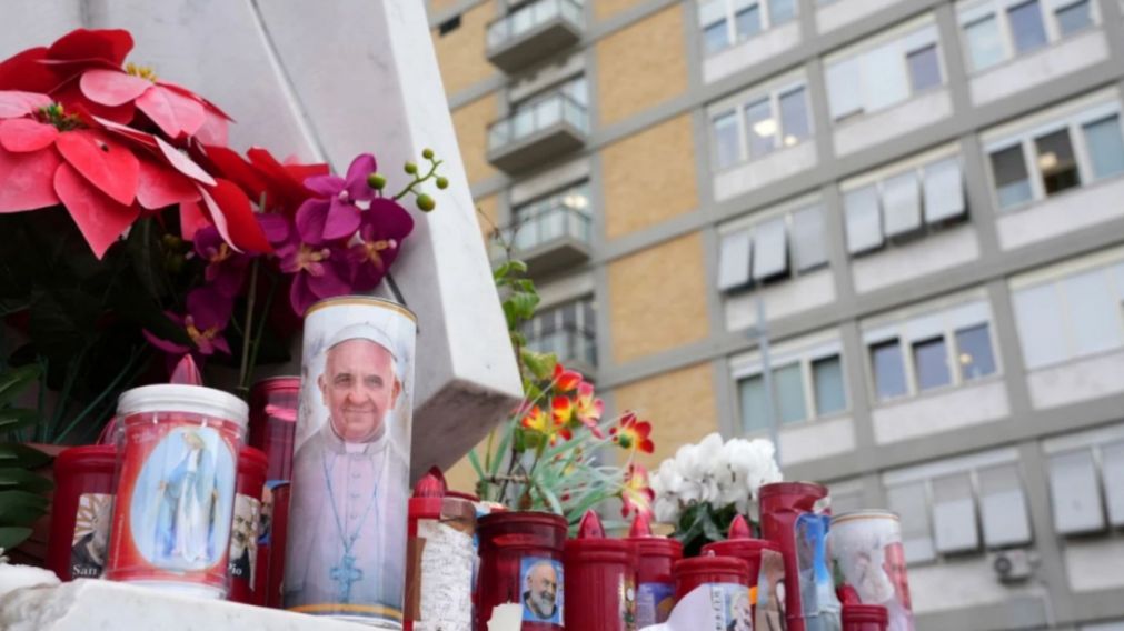 El Papa Francisco continúa con su recuperación.