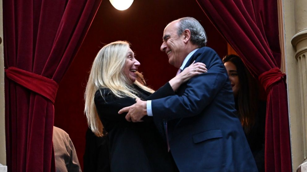 Guillermo Francos respaldó a Karina Milei.