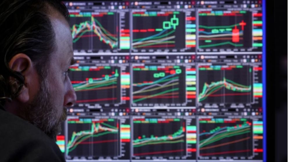 Fuerte caída de la Bolsa tras el escándalo por la criptomena $LIBRA (NA).