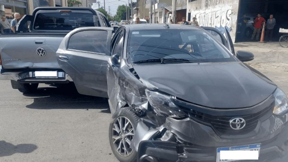 Video: así dos ladrones le robaron 10 “palos” a un jubilado en una salidera bancaria (Gentileza Telefé)