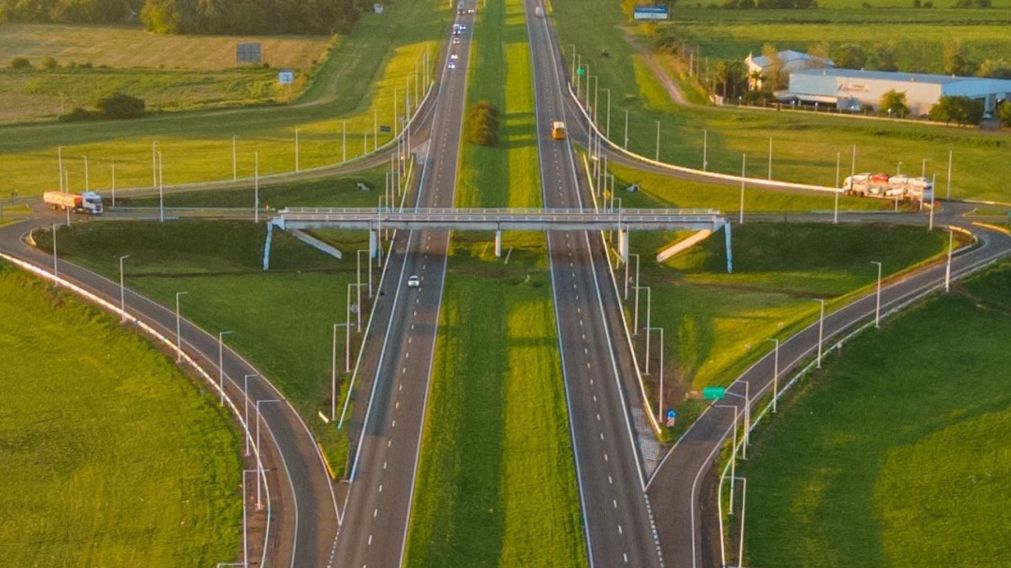 El Gobierno privatizará Corredores Viales.