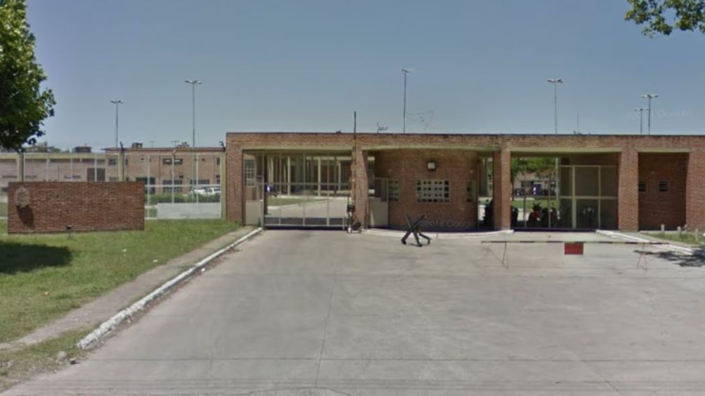 Tras el hallazgo, se iniciar� una investigaci�n para establecer si el fisicoculturista tom� la decisi�n de quitarse la vida o si alguien lo asesin�.