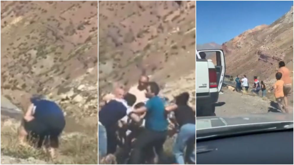 Un testigo presente en el lugar, filmó la pelea con su celular.