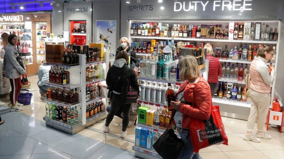 LOS CONSUMOS TÍPICOS DE CLASE MEDIA, CADA VEZ MÁS CAROS.