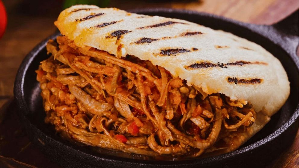 Las arepas son un clásico de Venezuela y Colombia que conquista a todos con su versatilidad y sabor (Imagen ilustrativa).