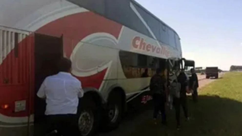 El micro viajaba desde el Partido de la Costa hasta ciudad de Buenos Aires.