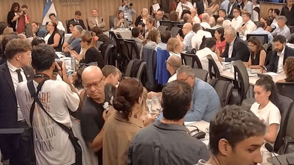 ¡EN VIVO! Diputados debate en comisión de Ficha Limpia