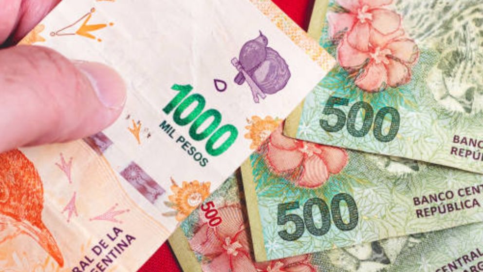 Lo mínimo que deben cobrar los jubilados de la ANSES en febrero: ¿Cuánto es?