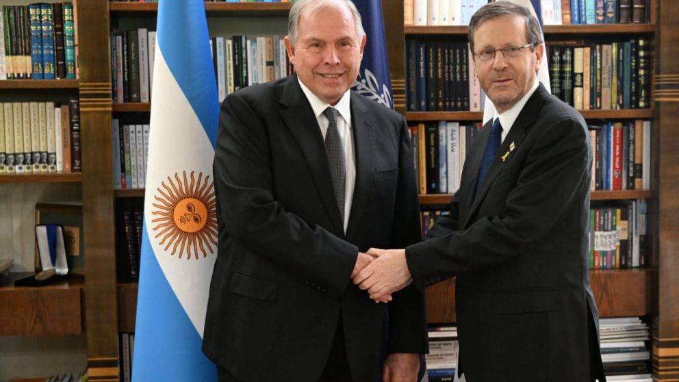 El canciller argentino Gerardo Werthein se reunió con el Presidente de Israel, Isaac Herzog
