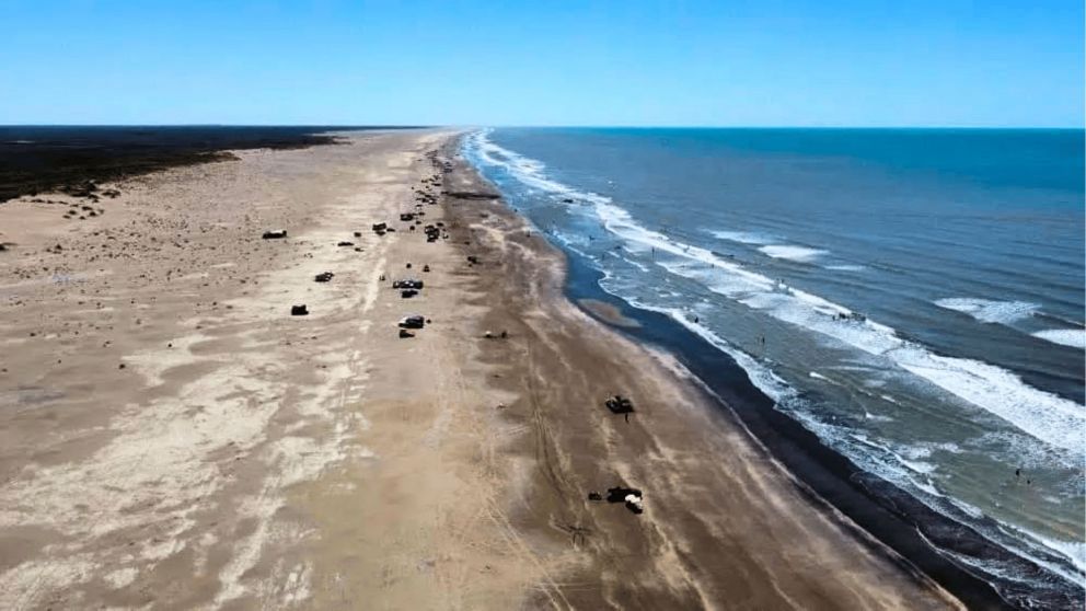 Escapada a un destino aislado y tranquilo, con playas vírgenes, dunas imponentes y aguas cristalinas (Archivo).