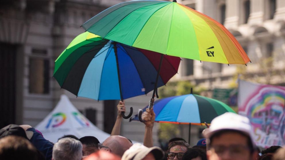 Este s�bado se realiza la marcha LGTBIQ.