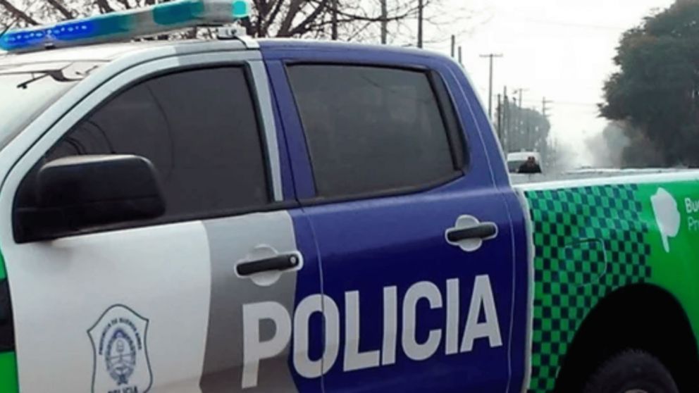 Un malviviente falleció, el otro fue baleado y un tercero se fugó.