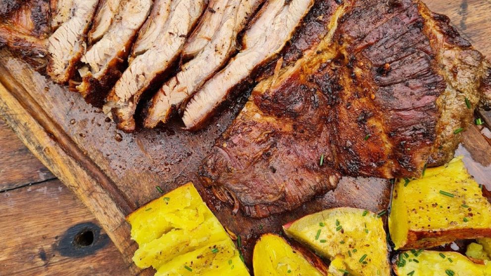El corte de carne barato y delicioso para tirar a la parrilla: cuesta menos de $4000 y sale una "manteca"