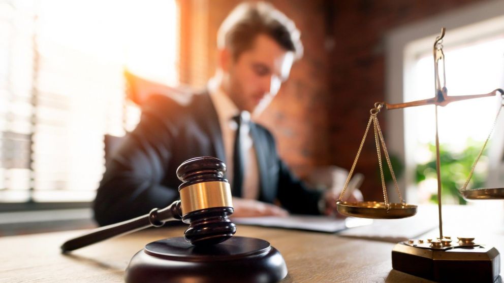 Un abogado atiende todo tipo de situaciones legales (Imagen ilustrativa).