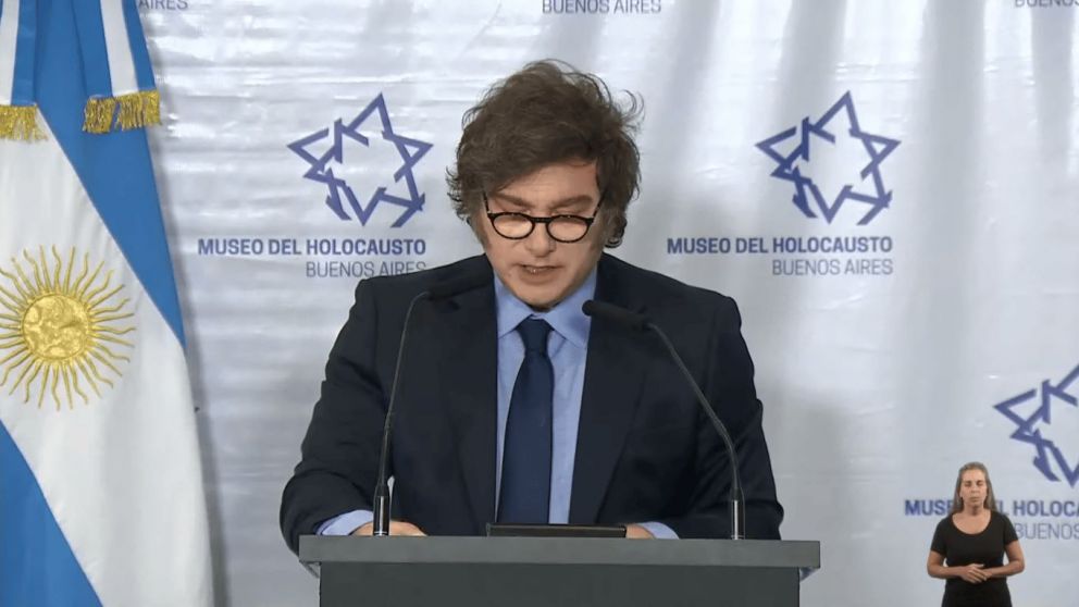 Javier Milei encabeza el acto por el D�a Internacional del Holocausto.