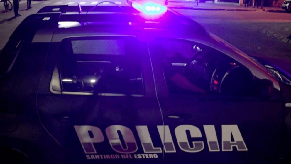 En medio de la madrugada, la nena de 13 años escapó de su familiar y encontró a efectivos de la Policía, a quienes le contó el intento de abuso (Imagen ilustrativa).