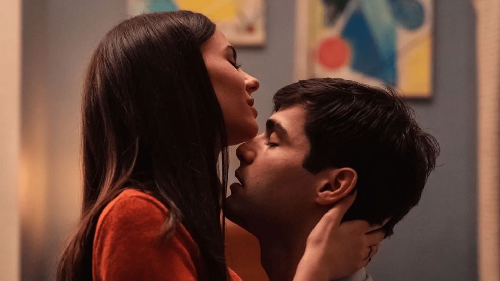 Netflix: La película romántica "subida de tono" que es ideal para maratonear en un fin de semana en pareja