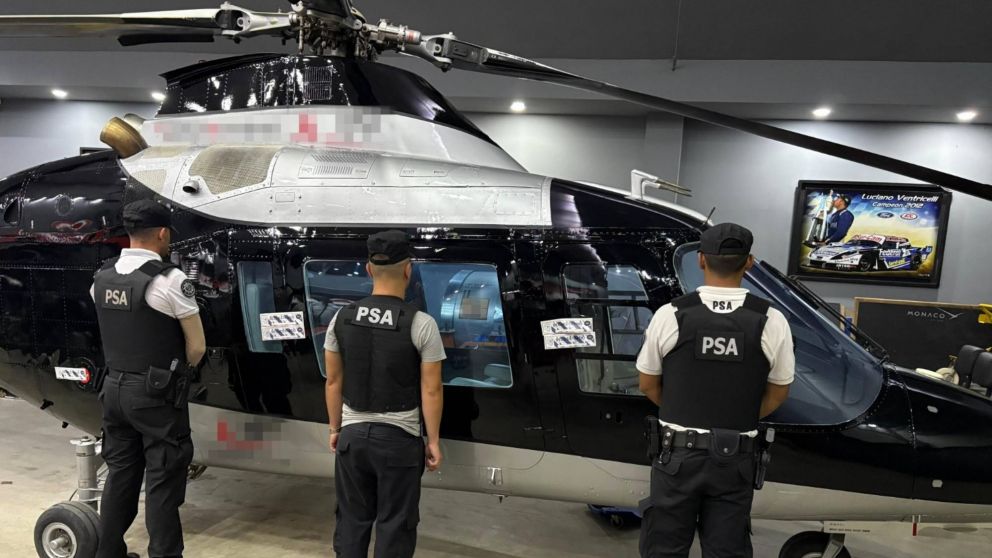 Secuestraron el helicóptero que aterrizó entre la gente en una playa de Pinamar